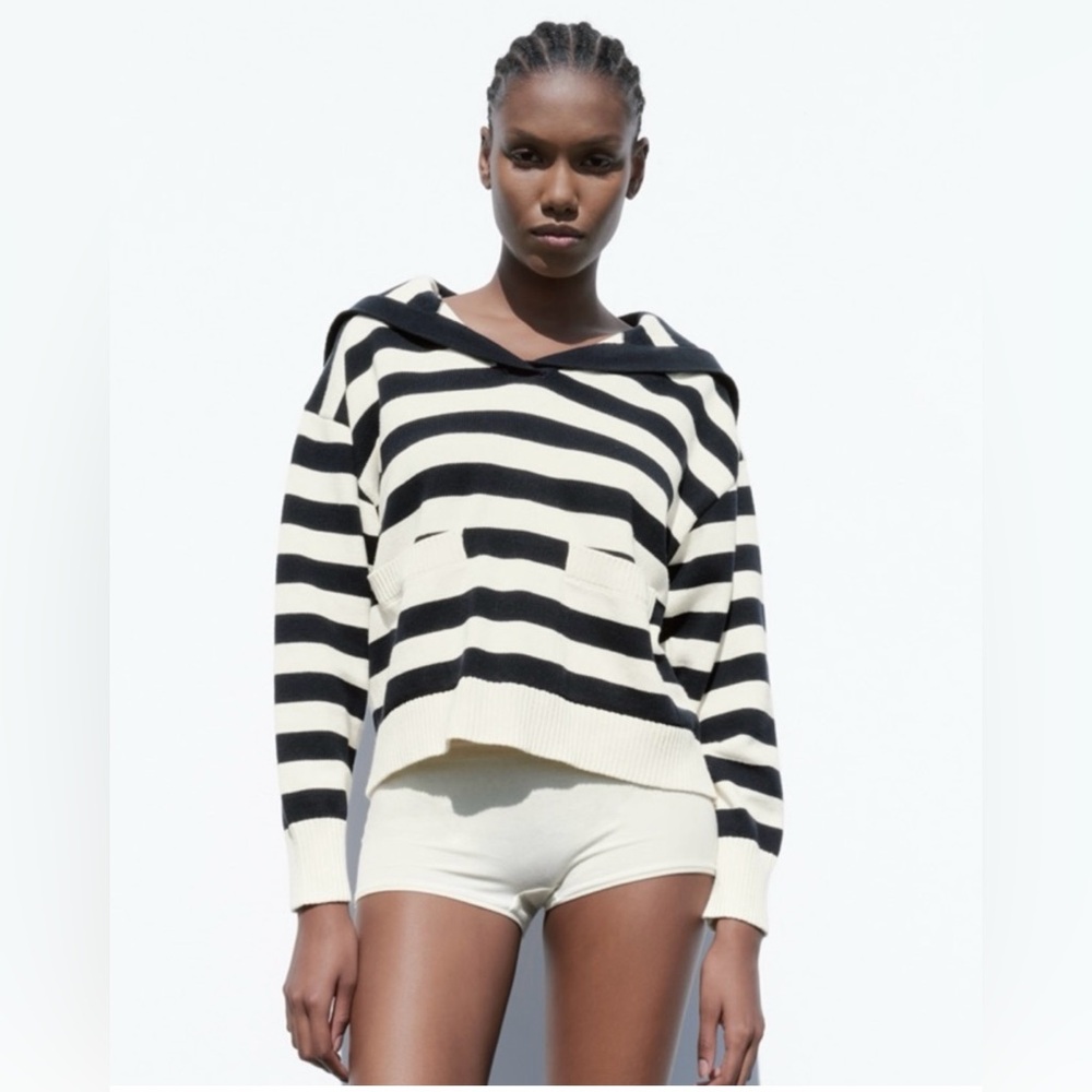 ZARA OVERSIZED STRIPPED SWEATER XS